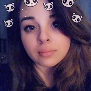 Meet your Posher, Brianna